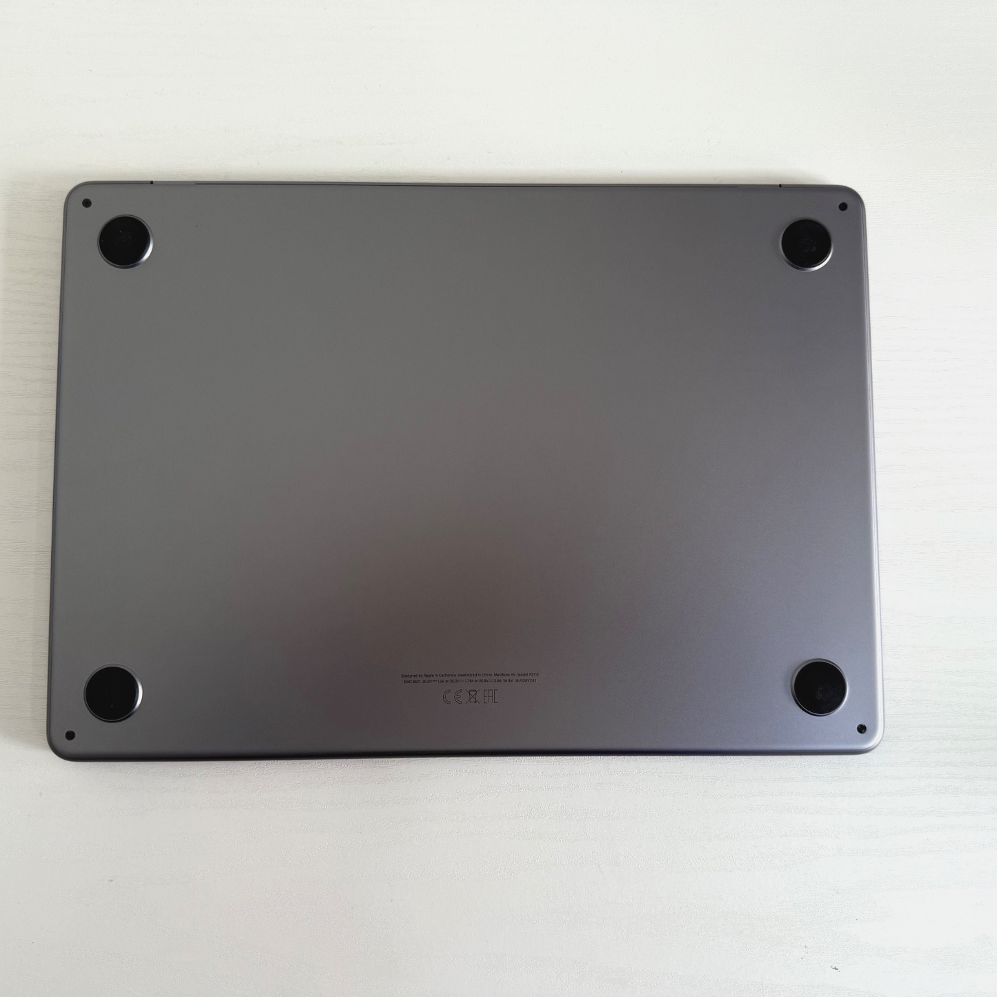 Refurbished MacBook Air 13" (2024) M3 | Space Grey | 512GB SSD