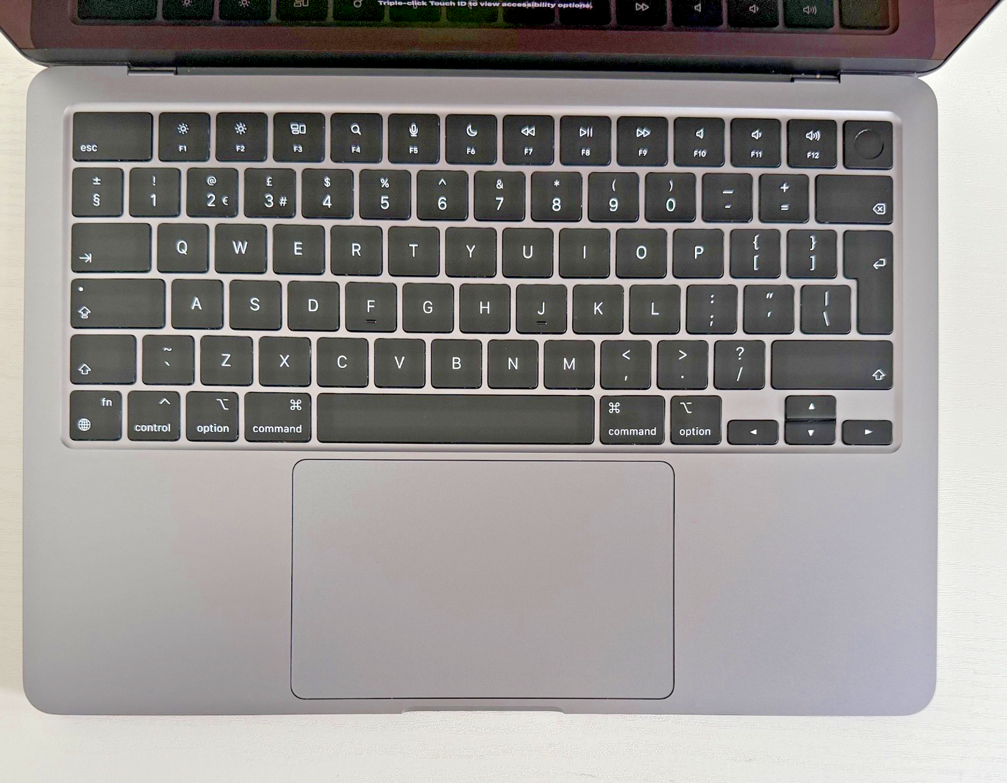 Refurbished MacBook Air 13" (2024) M3 | Space Grey | 512GB SSD