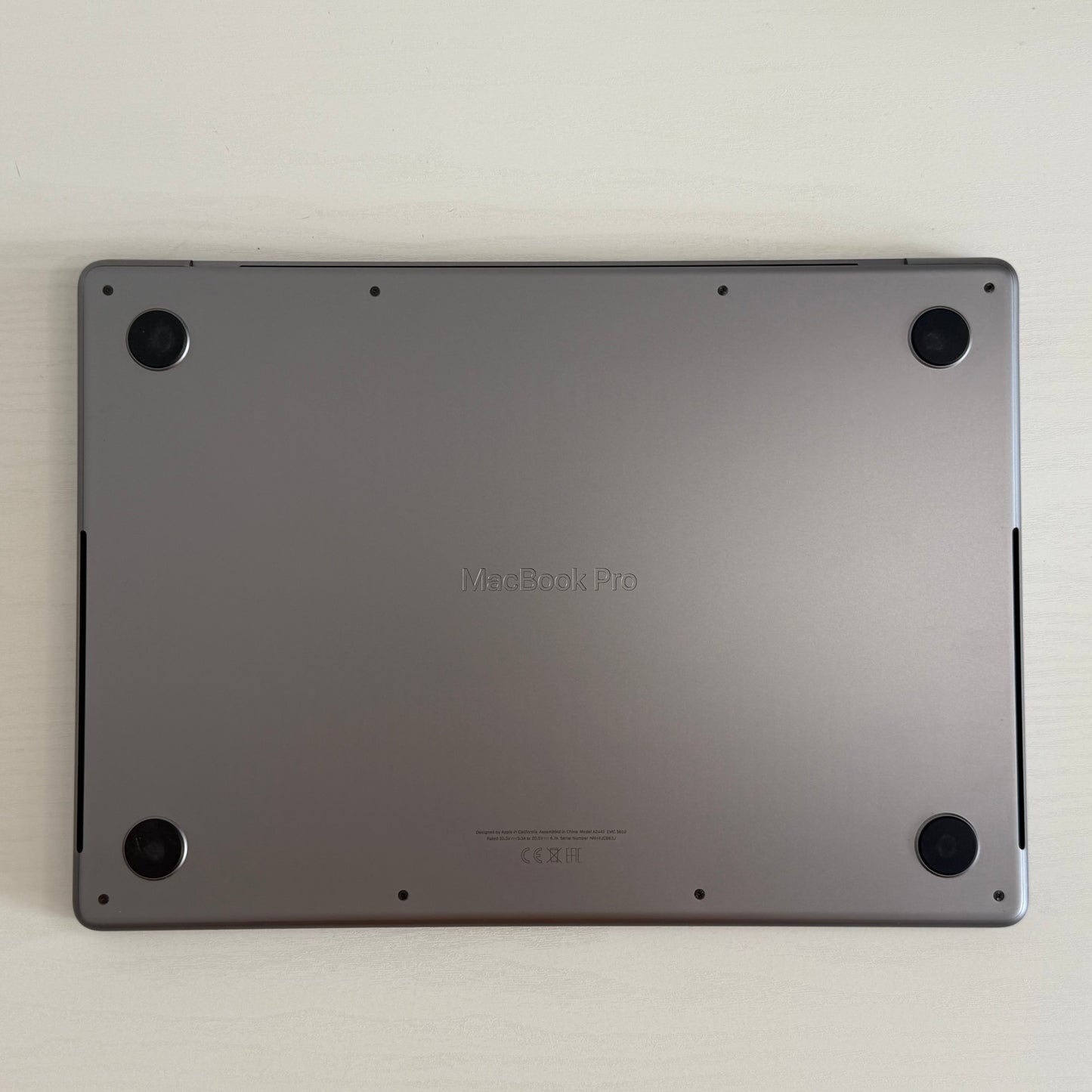 Apple MacBook Pro 14" (2021) M1 Pro | 10-Core CPU 16-Core GPU | 16GB| 1TB |Grey| GRADE B