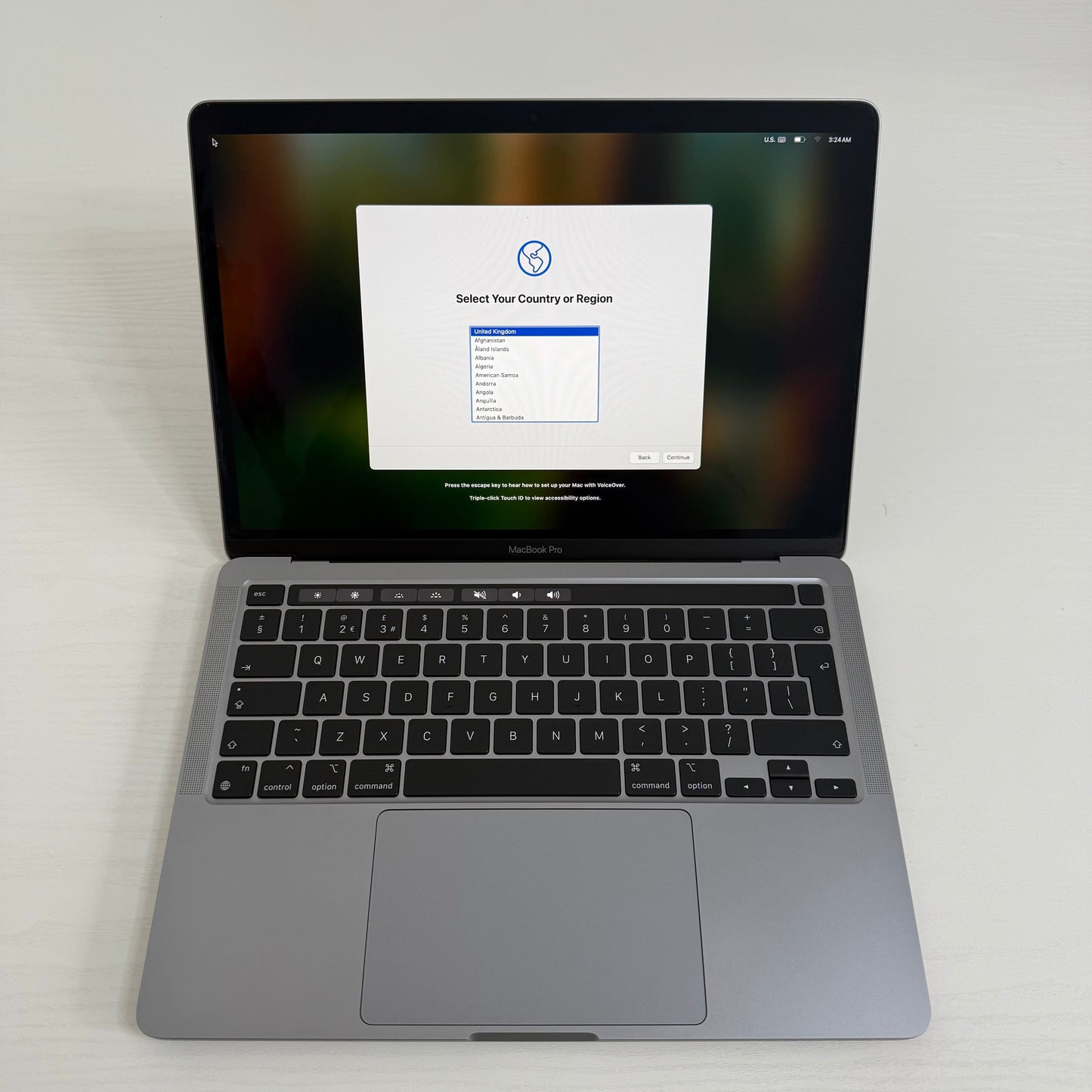 Apple MacBook Pro 13" (2022) M2 | 8-Core CPU 10-Core GPU | 8GB | 256GB | Space Gray | GRADE A