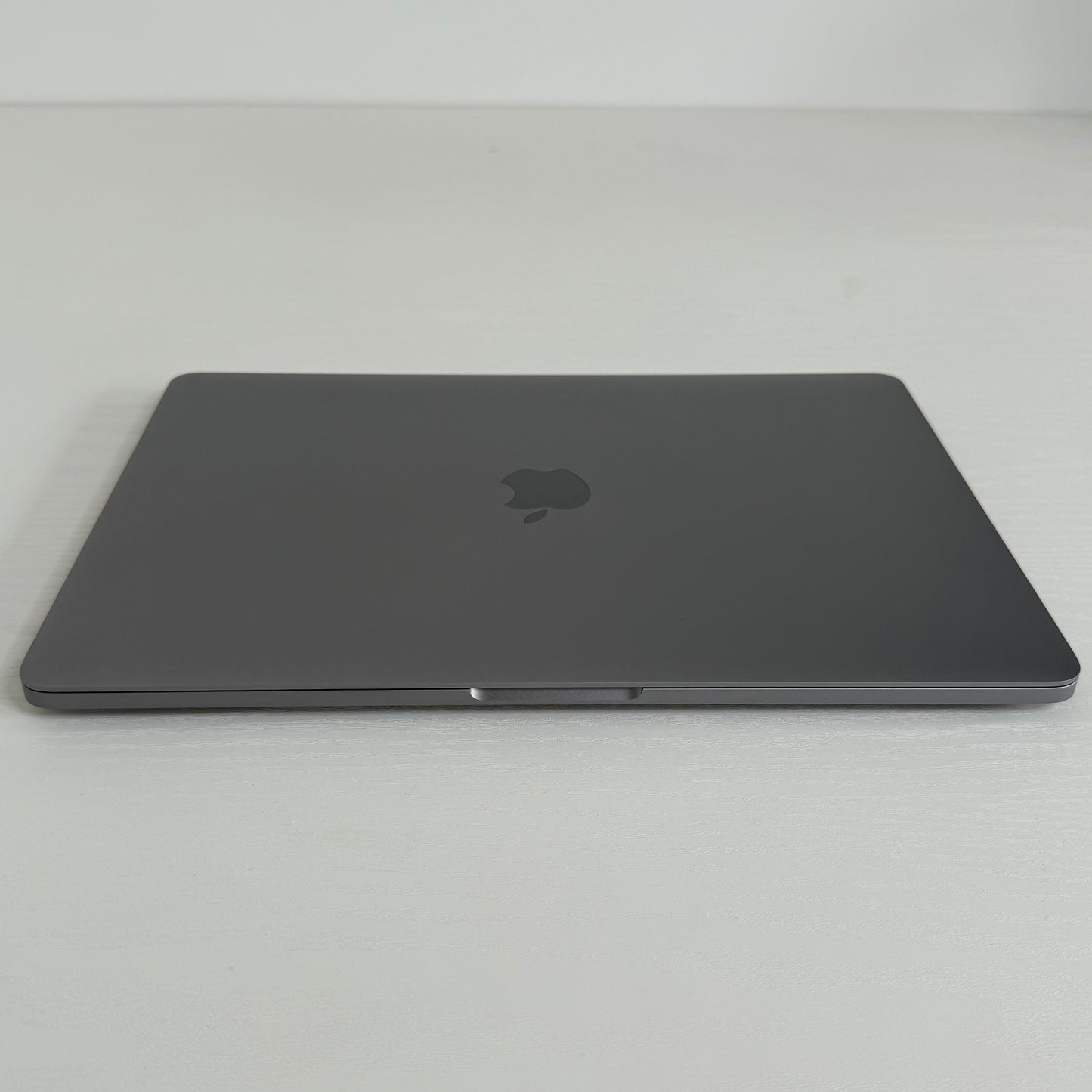 Apple MacBook Pro 13" (2022) M2 | 8-Core CPU 10-Core GPU | 8GB | 256GB | Space Gray | GRADE A