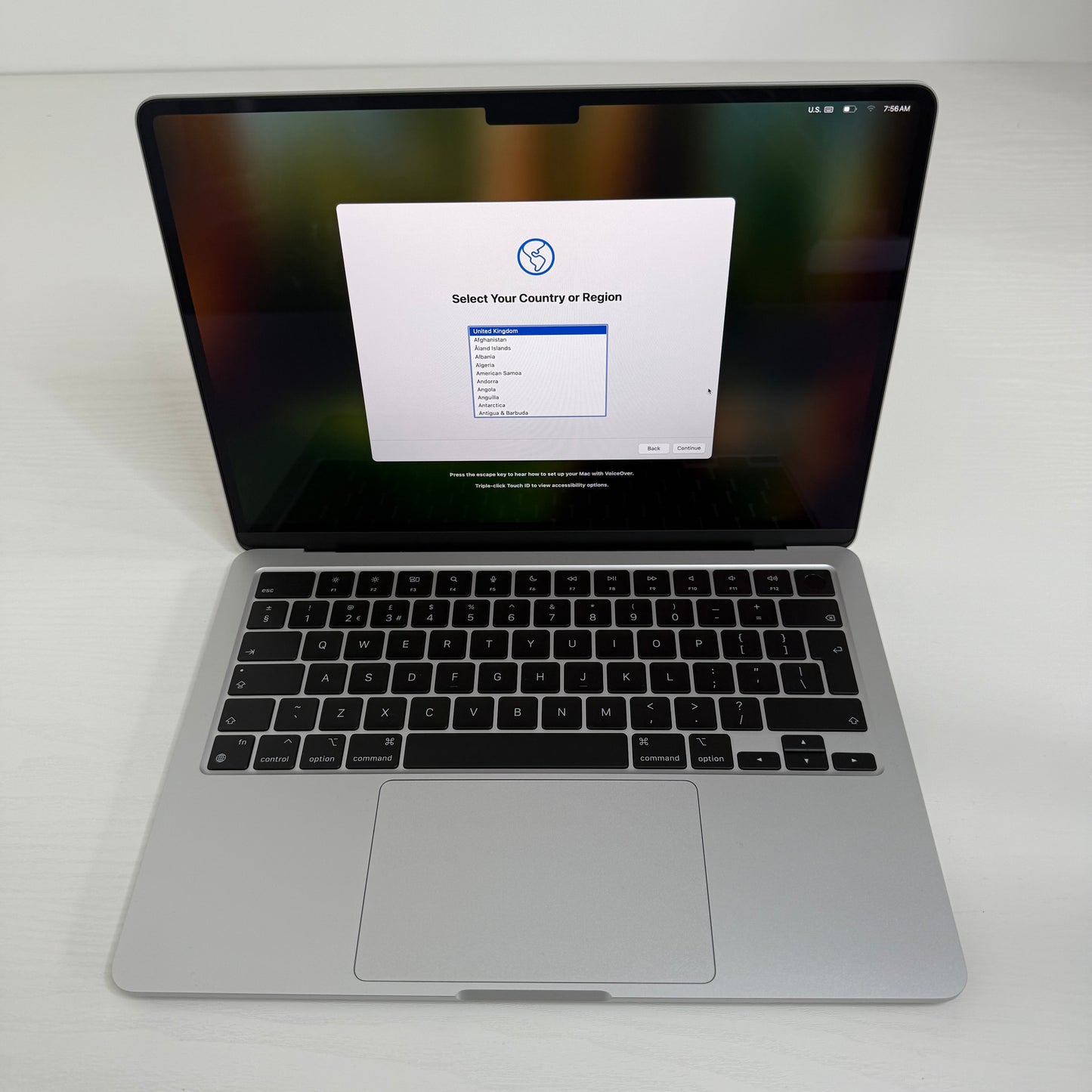 Apple MacBook Air 13" (2024) M3 | 8-Core CPU 10-Core GPU | 8GB | 512GB | Silver | GRADE A
