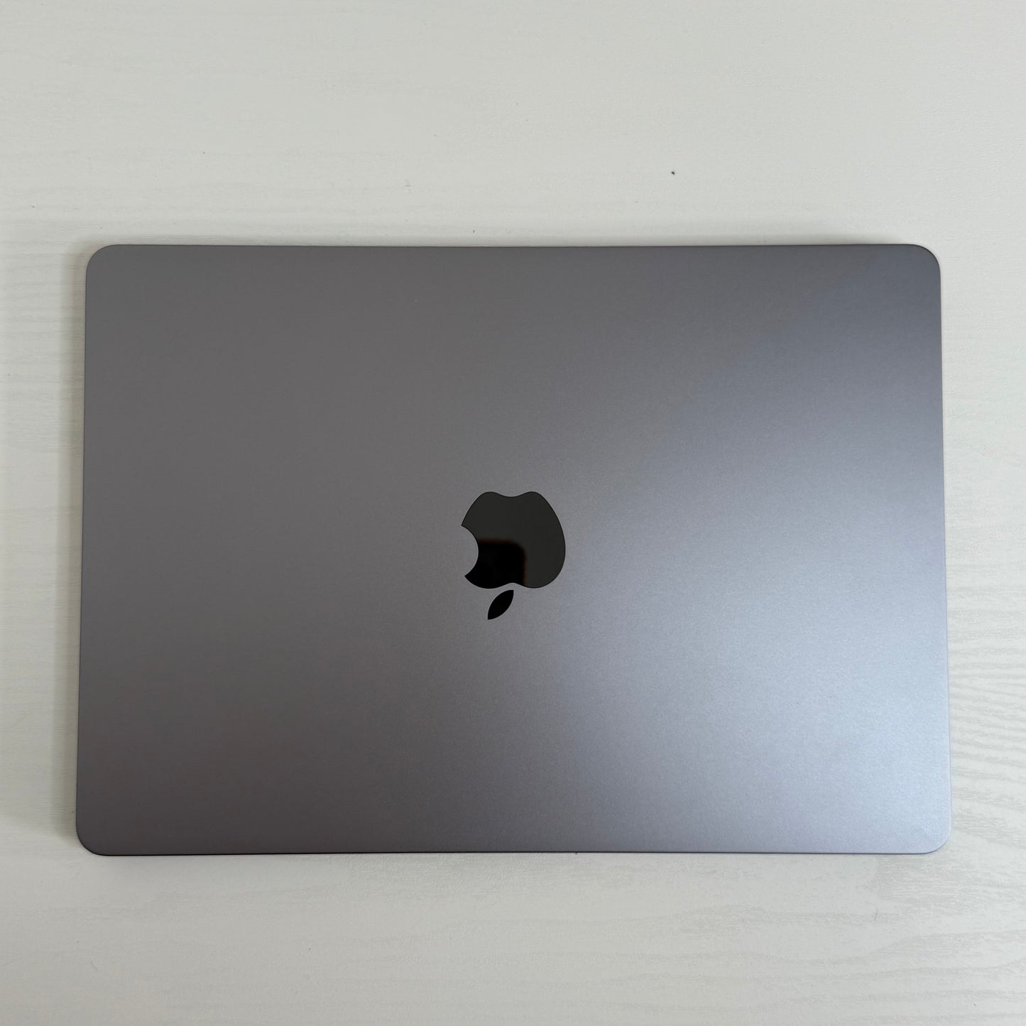 Apple MacBook Air 13" (2024) M3 | 8-Core CPU 10-Core GPU | 8GB|512GB | Space Gray | GRADE A
