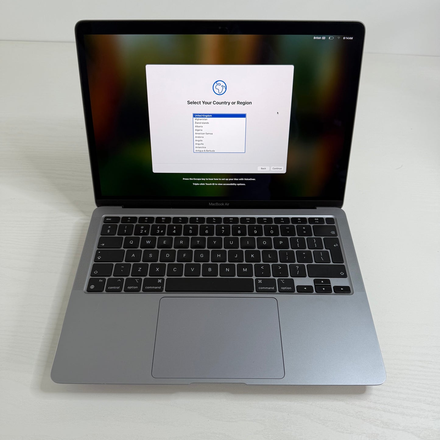 Apple MacBook Air 13" (2020) M1 | 8-Core CPU 8-Core GPU | 8GB | 512GB | Space Grey | GRADE B