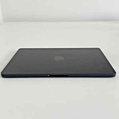 Apple MacBook Air 13" (2024) M3 | 8-Core CPU 10-Core GPU | 16GB | 512GB | Midnight | GRADE A