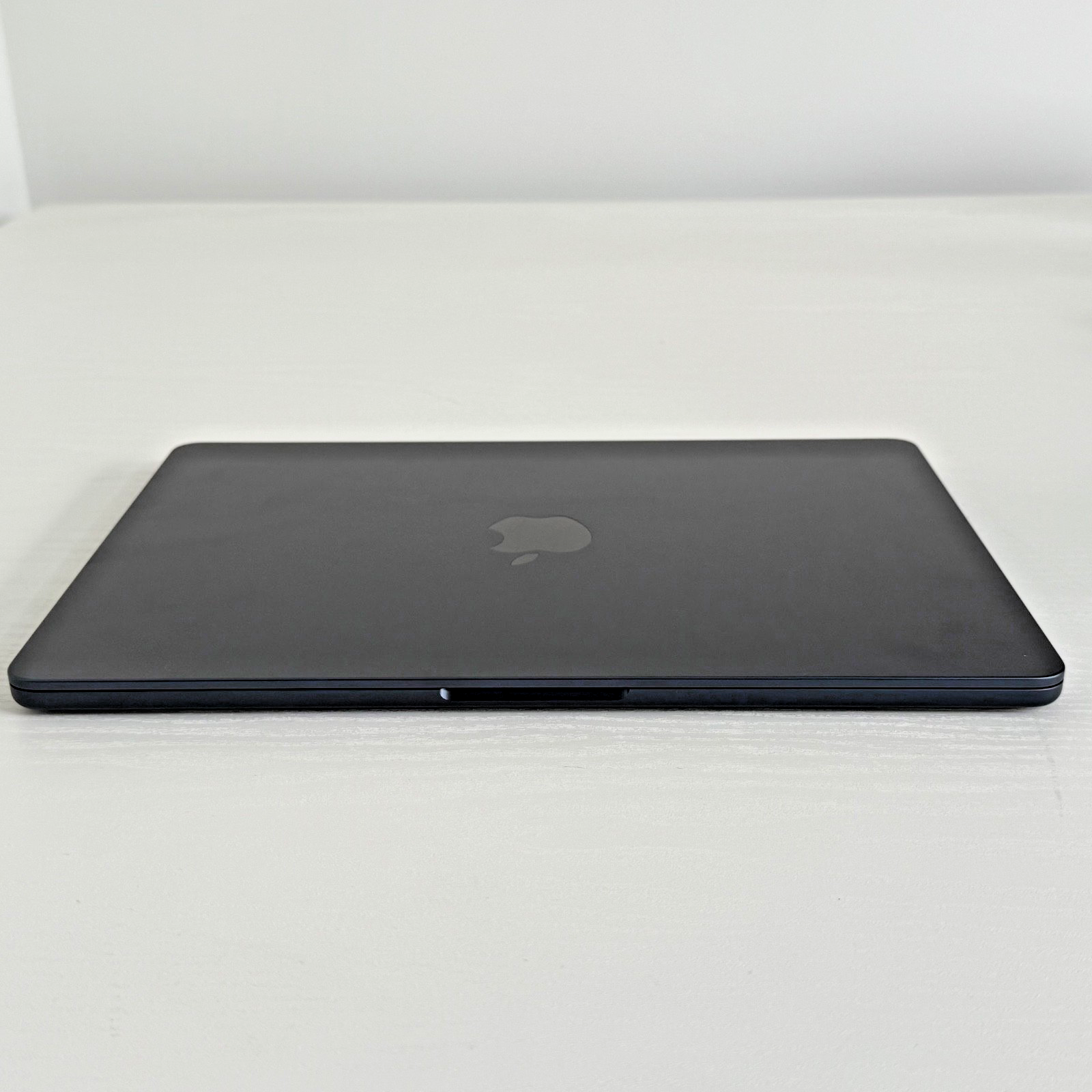 Refurbished MacBook Air 13" (2024) M3 | Midnight | 512GB SSD