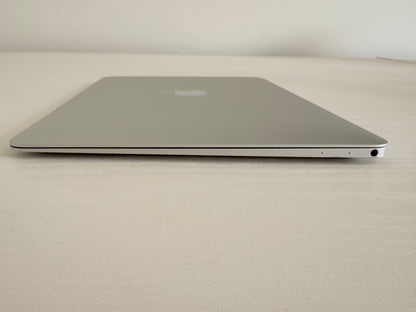 Apple MacBook 12" (Early 2016) Intel Core M5 | 8GB RAM | 512GB SSD | Silver | Grade B