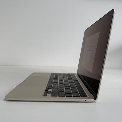 Apple MacBook Air 13" (2024) M3 | 8-Core CPU 10-Core GPU | 16GB | 512GB | Starlight | GRADE A