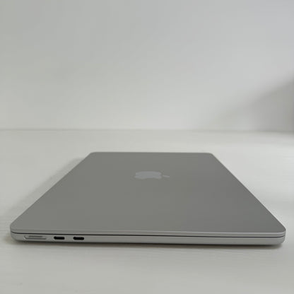 Apple MacBook Air 13" (2024) M3 | 8-Core CPU 10-Core GPU | 8GB | 512GB | Silver | GRADE A