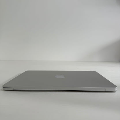 Apple MacBook Air 13" (2024) M3 | 8-Core CPU 10-Core GPU | 8GB | 512GB | Silver | GRADE A