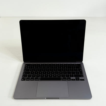 Apple MacBook Air 13" (2024) M3 | 8-Core CPU 10-Core GPU | 8GB|512GB | Space Gray | GRADE A