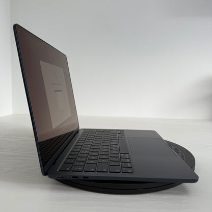Apple MacBook Air 13" (2024) M3 | 8-Core CPU 10-Core GPU | 8GB | 512GB | Midnight | GRADE A