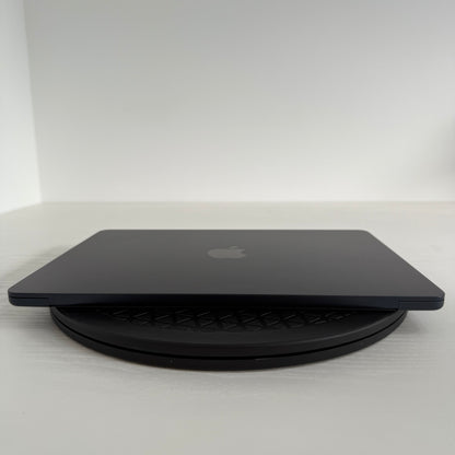 Apple MacBook Air 13" (2024) M3 | 8-Core CPU 10-Core GPU | 8GB | 512GB | Midnight | GRADE A