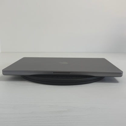 Apple MacBook Pro 16" (2021) M1 Pro | 10-Core CPU 16-Core GPU | 16GB | 1TB | Space Gray | GRADE B