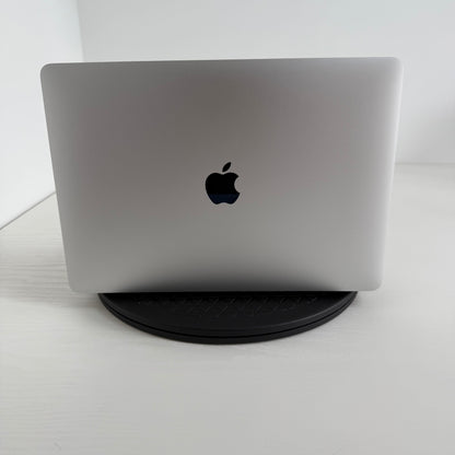 Apple MacBook Air 13″ (2020) | 10th Gen Intel Core i5 | 8GB | 512GB SSD | Silver | GRADE B