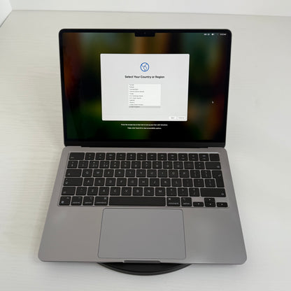 Apple MacBook Air 13" (2022) M2 | 8-Core CPU 8-Core GPU | 8GB | 256GB | Grey | GRADE B