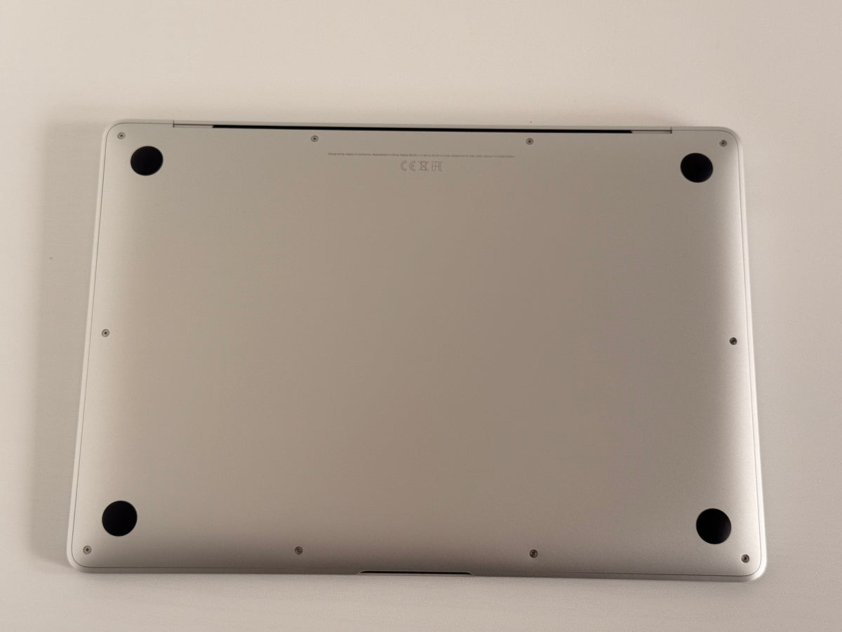 Apple MacBook Air 13-inch (2020) 10th Gen Intel Core i5 8GB RAM 512GB SSD Silver Grade A refurbished MacBook laptop with Retina display, slim aluminum design, and Phone check Certified quality assurance