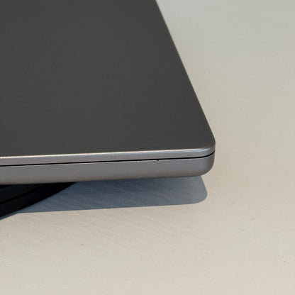 Apple MacBook Pro 14" (2021) M1 Pro | 10-Core CPU 16-Core GPU | 16GB RAM | 1TB SSD | Space Grey | Grade A