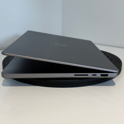 Apple MacBook Pro 14" (2021) M1 Pro | 10-Core CPU 16-Core GPU | 16GB RAM | 1TB SSD | Space Grey | Grade A