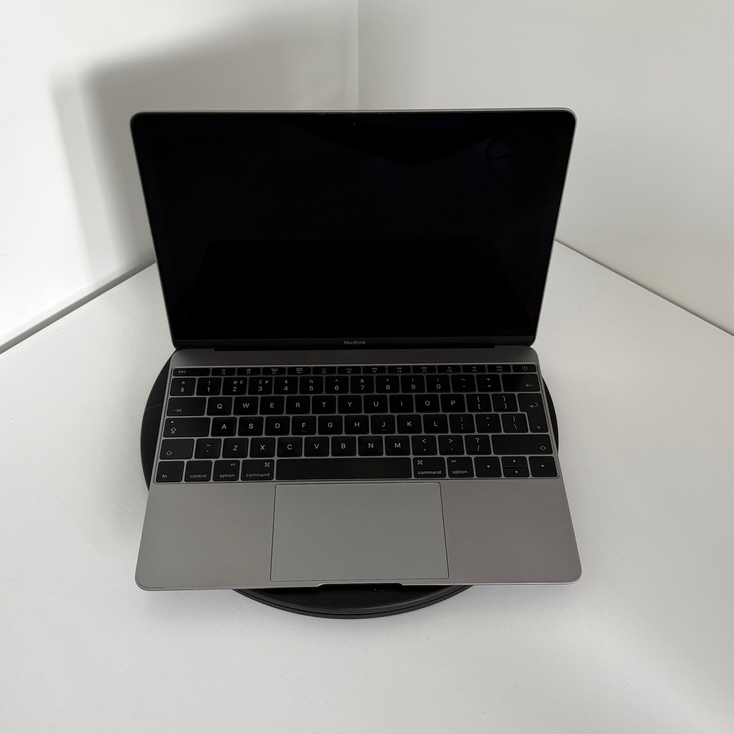 Apple MacBook 12" (2016) | Intel Core m5 | 8GB RAM | 512GB SSD | Space Grey | Grade B