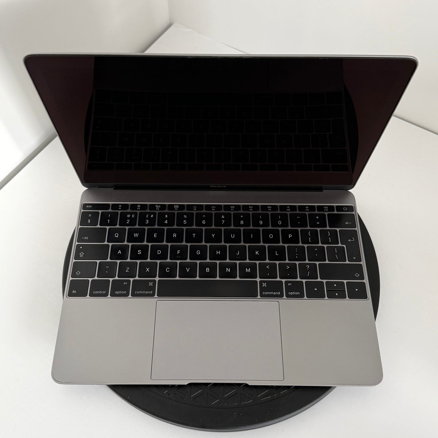 Apple MacBook 12" (2016) | Intel Core m5 | 8GB RAM | 512GB SSD | Space Grey | Grade B