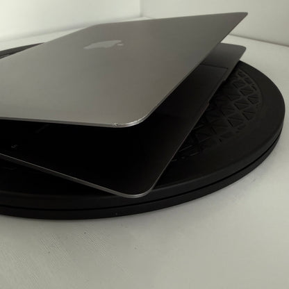 Apple MacBook 12" (2016) | Intel Core m5 | 8GB RAM | 512GB SSD | Space Grey | Grade B